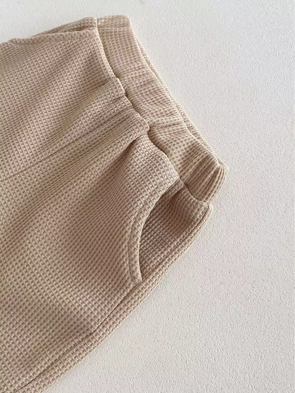 Set T-Shirt und Shorts
